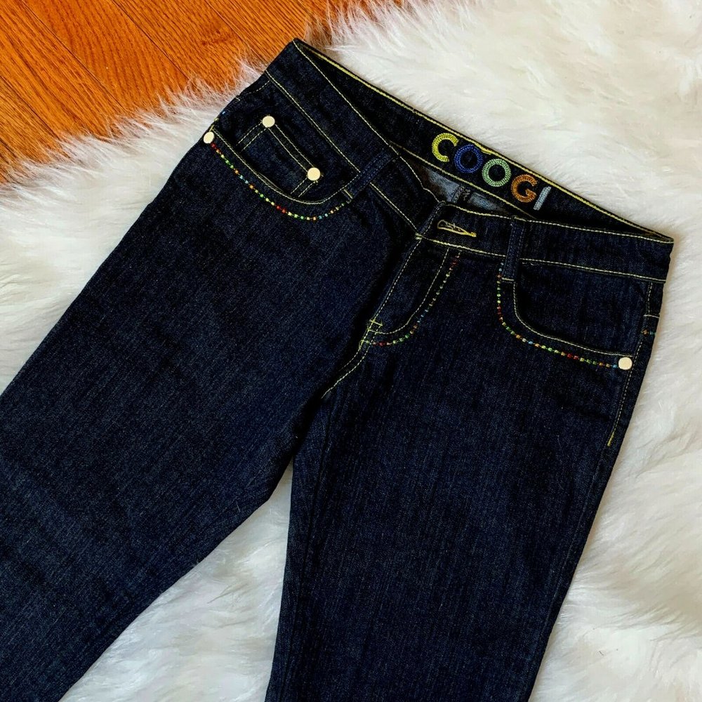 Coogi Women's Med. Dark Blue Embroidered  Denim Jeans, Size 3/4